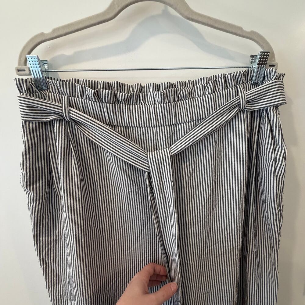 Calvin Klein Pull-On Belted Seersucker Pants Cropped Wide Leg Preppy Beachy - Picture 5 of 12